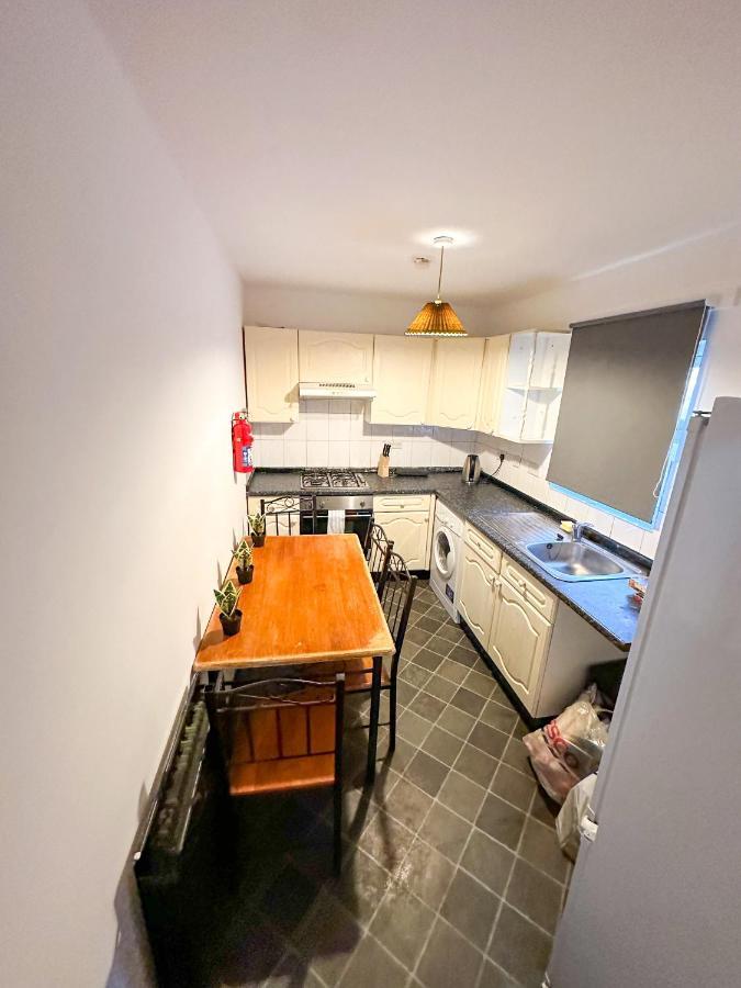 Апартаменты 210 Coldharbour Lane Лондон Экстерьер фото